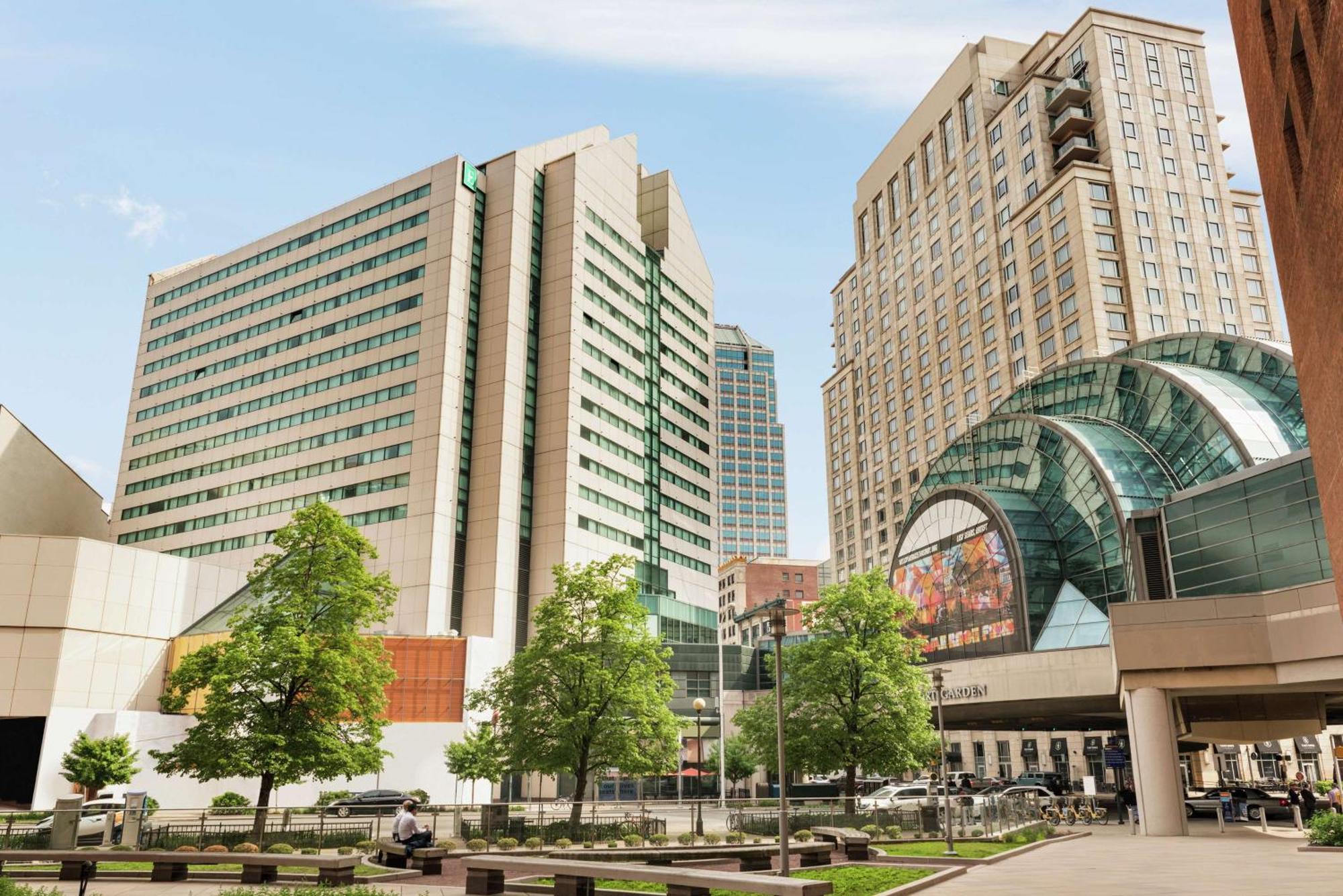 Embassy Suites By Hilton Indianapolis Downtown Indianápolis Exterior foto